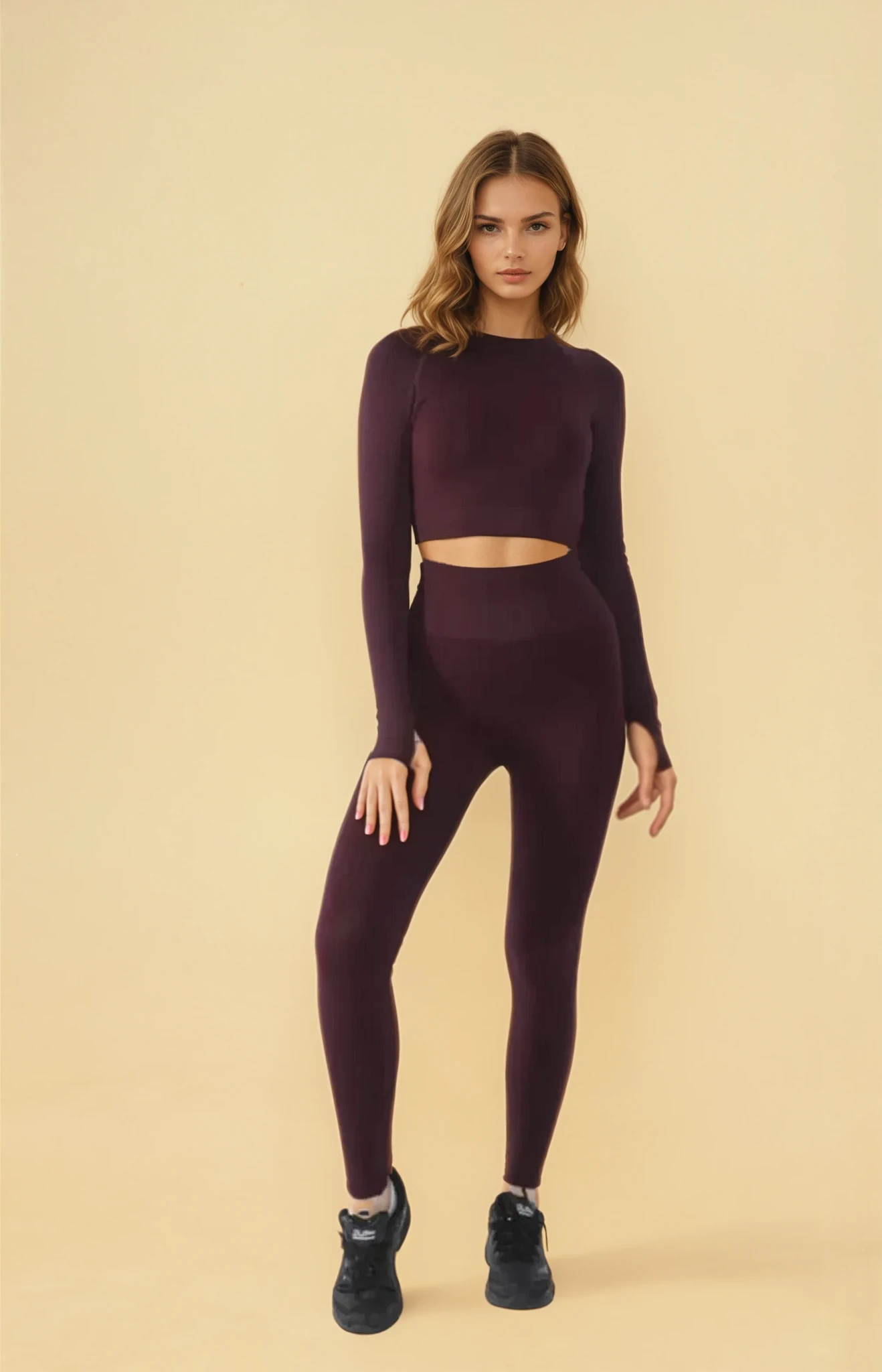 Burgundy seamless set - View 1